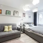 Hansa Apartment In Tallinn City Center